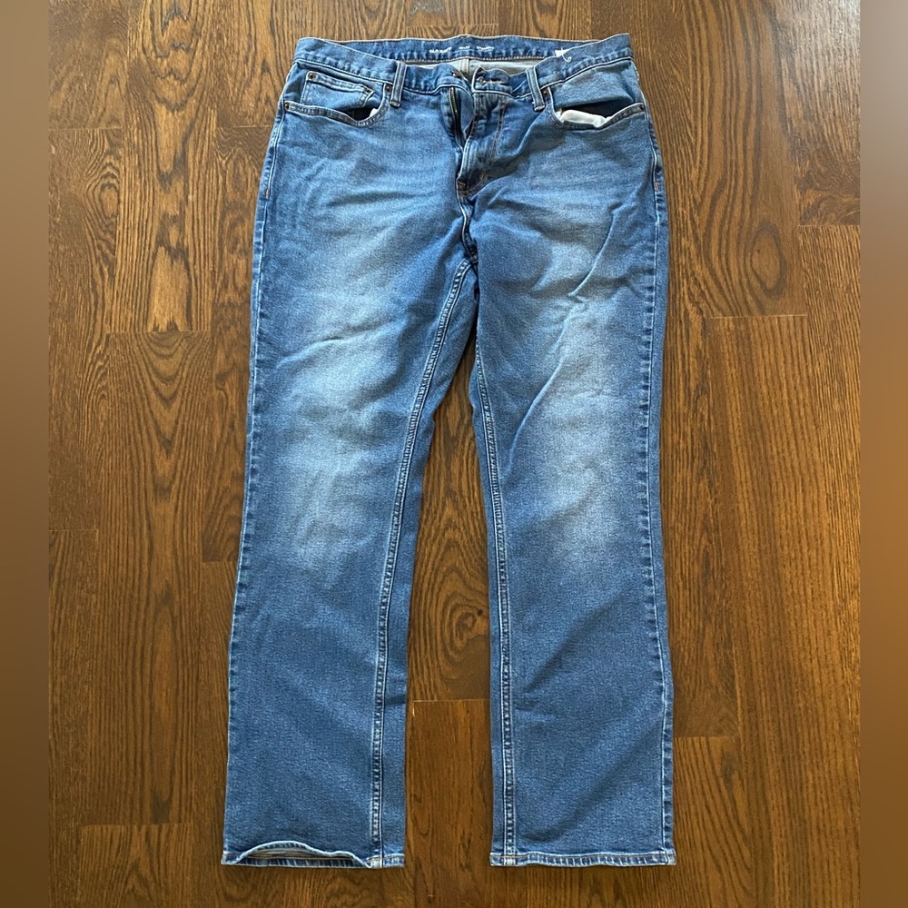 Old Navy Straight Built-In Flex - 36x32